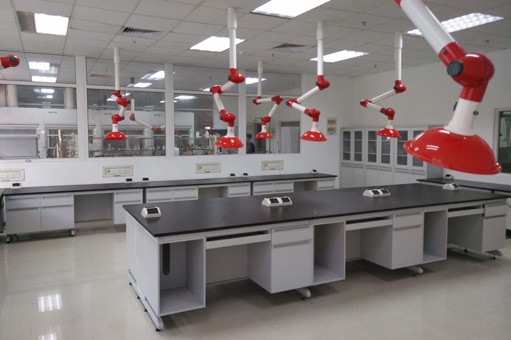 怎樣延長(zhǎng)實(shí)驗(yàn)臺(tái)使用壽命